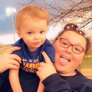 Meet your Posher, Adrianna